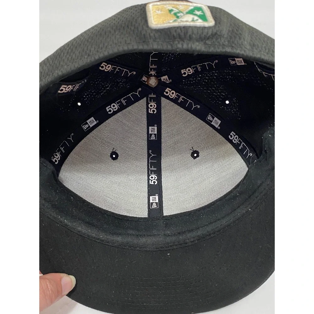 New Era 59FIFTY Burlington Bees MiLB Fitted Hat Black Green‎ Size 7 1/4 Cap